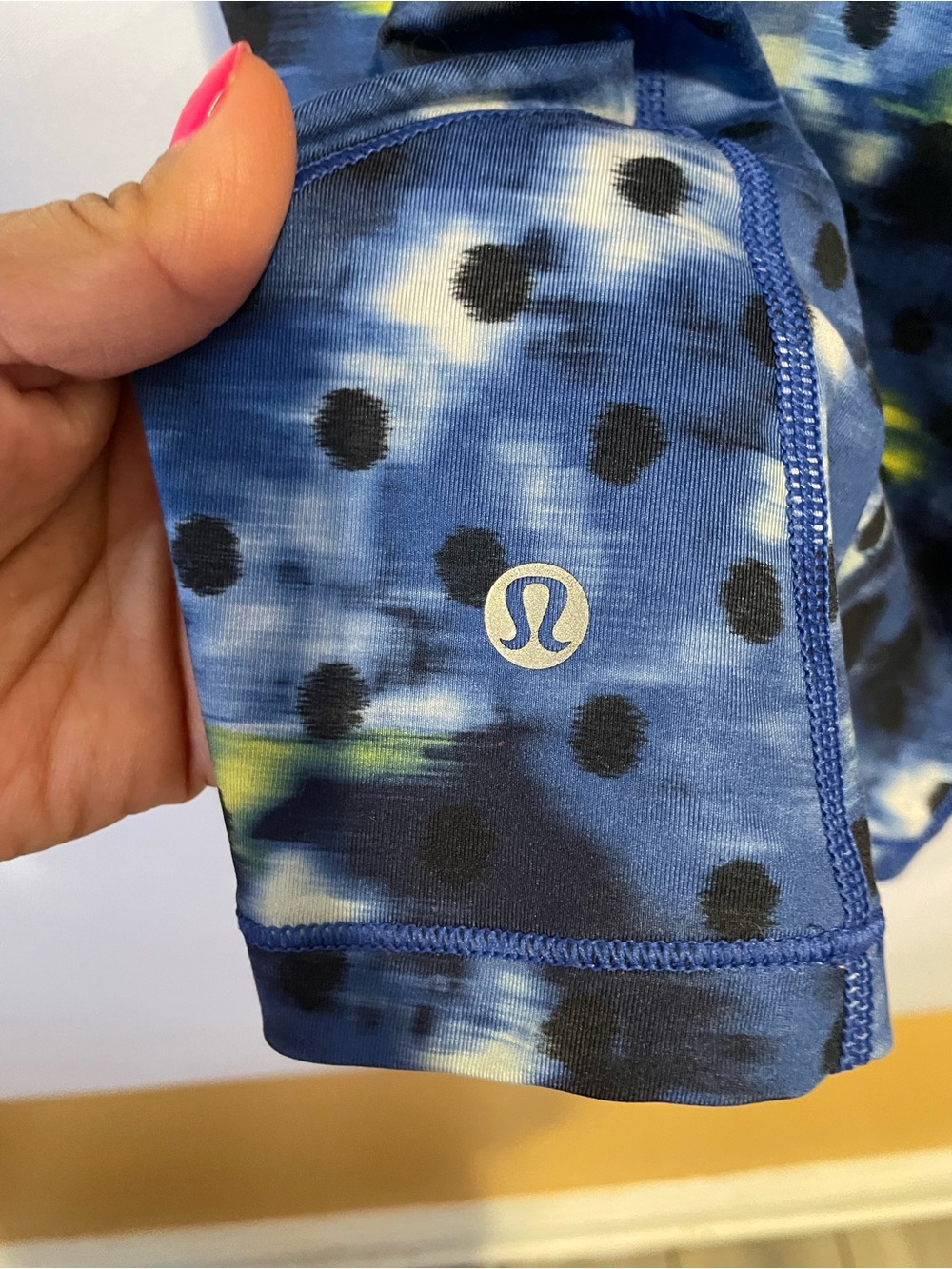 lululemon athletica Blue and Black Dot Print Athletic Top - Picture 7 of 8